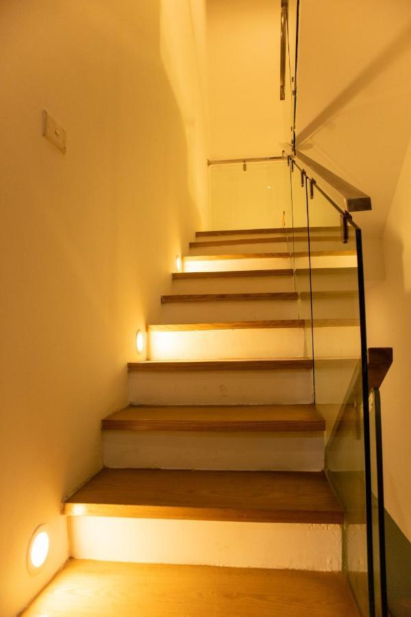 Homestay Pho Co Hanoi Esterno foto