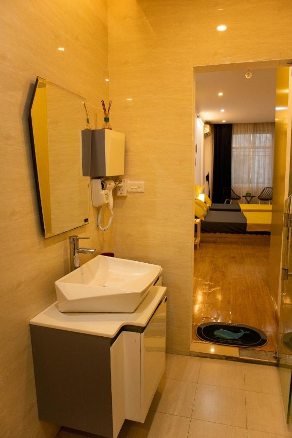 Homestay Pho Co Hanoi Esterno foto